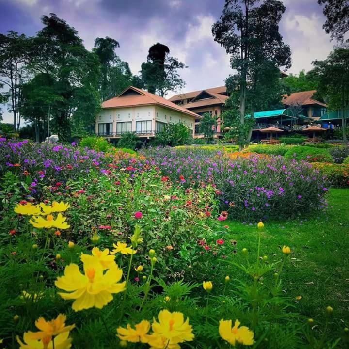 Arayana Phupimarn Resort & Spa Pak Chong Esterno foto